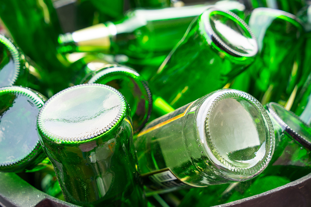 empty-beer-bottles-recycling